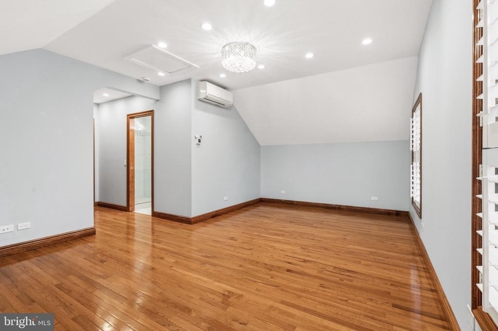 5138 12th Street S - Photo 1