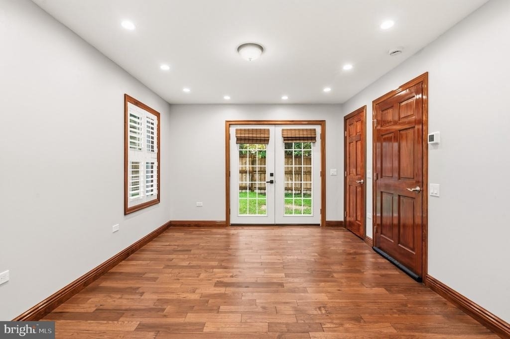 5138 12th Street S - Photo 10