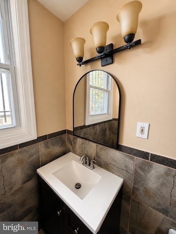 5149 Camac Street - Photo 5