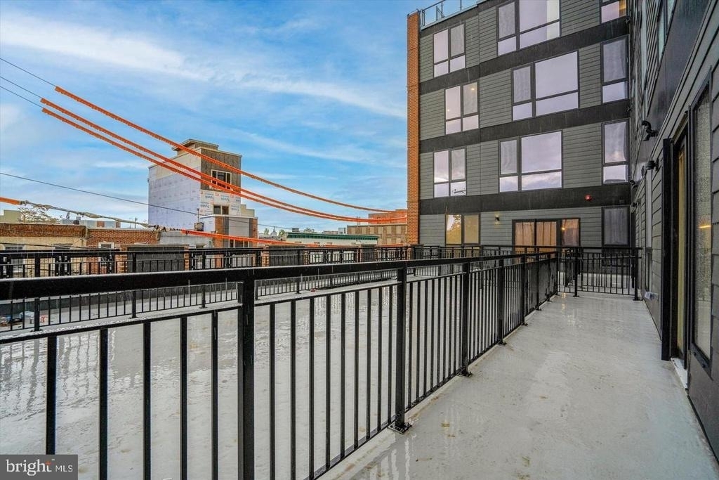 2636 E York St - Photo 3