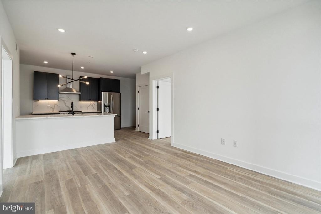 2636 E York St - Photo 8