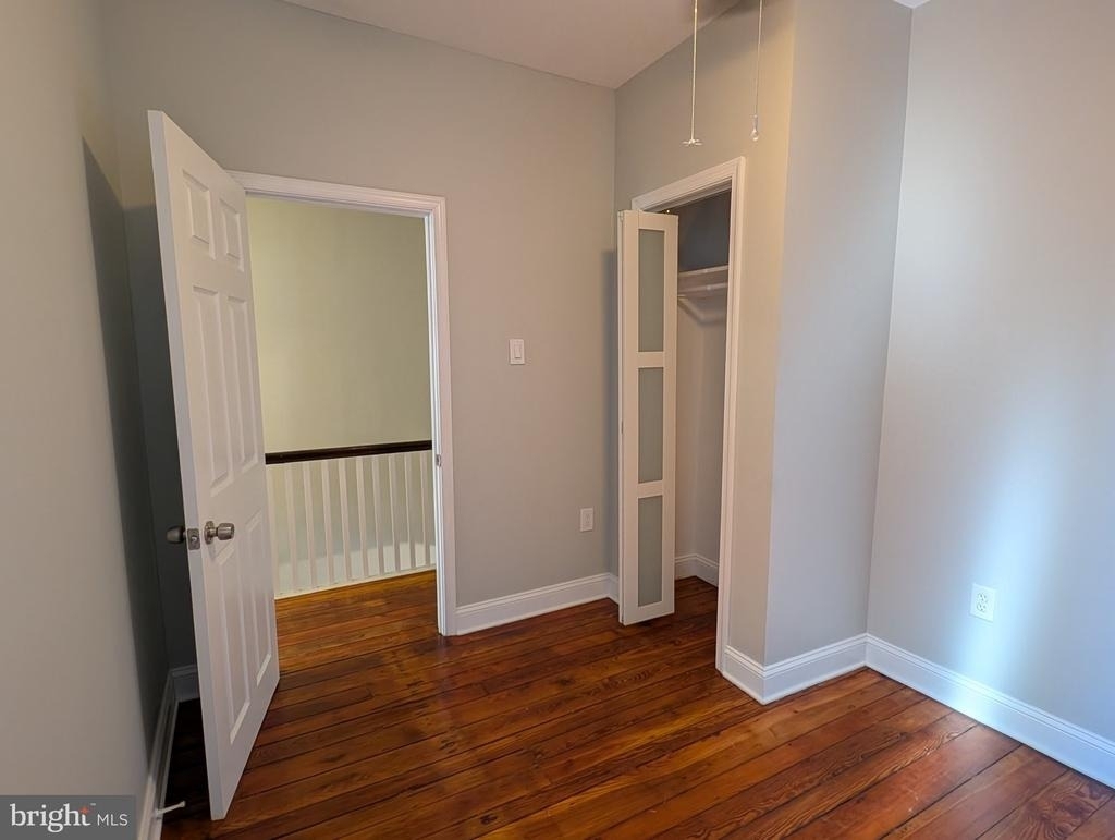 2560 E Lehigh Avenue - Photo 24