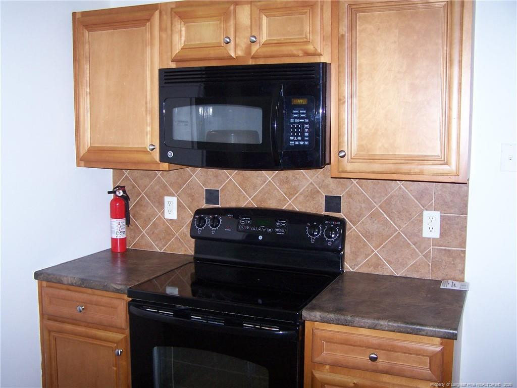 1753 Cherry Point Drive - Photo 2