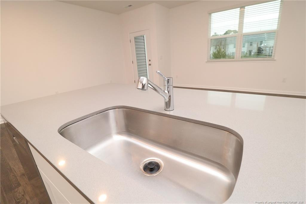 384 Freestall Drive - Photo 9