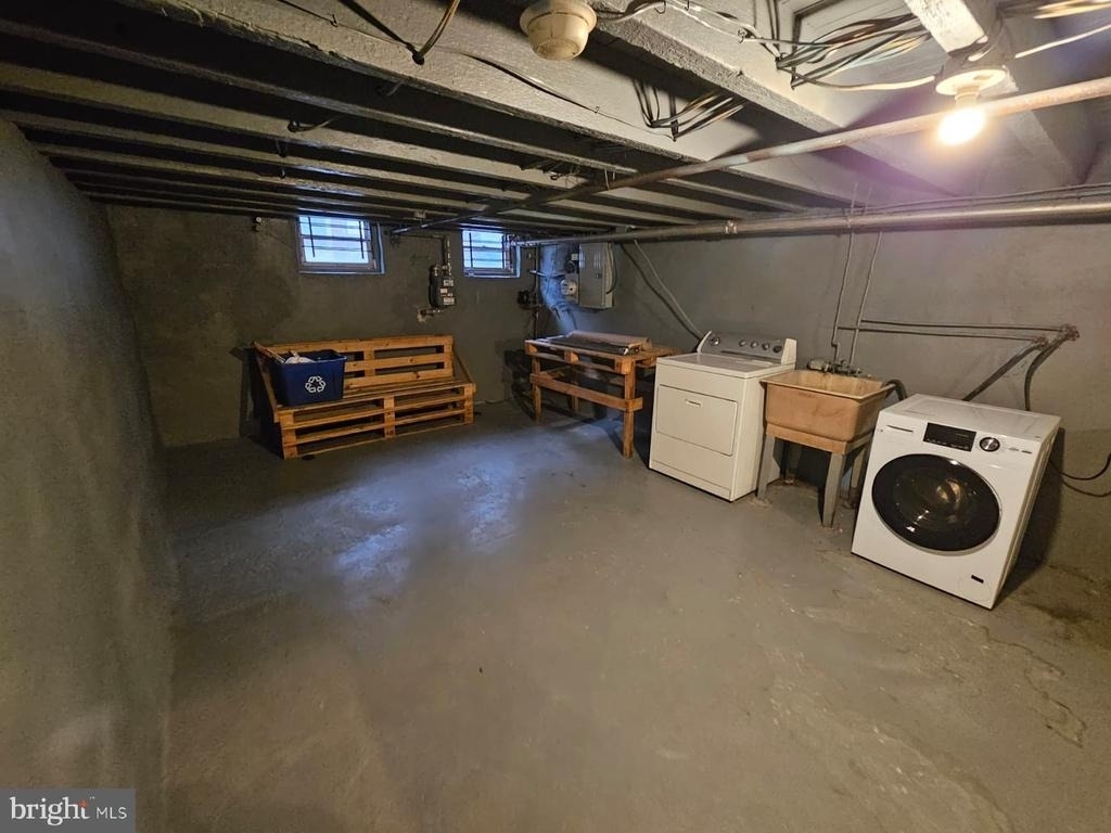 1717 S Bancroft Street - Photo 20
