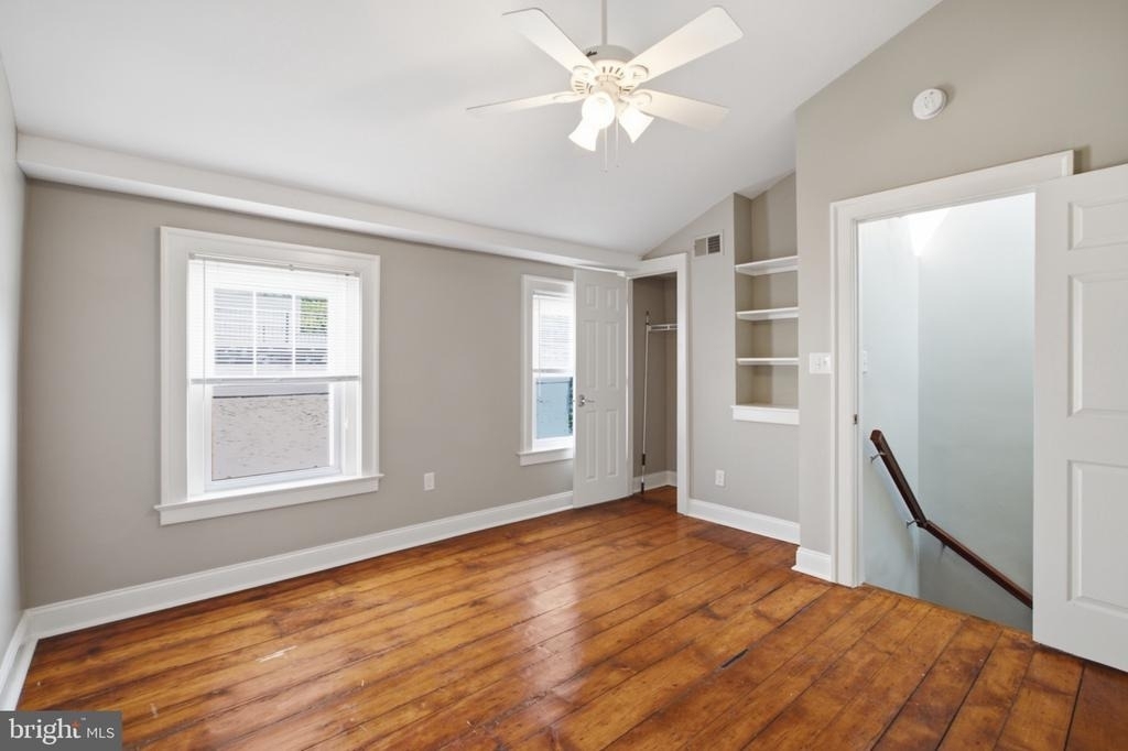 953 N Randolph Street - Photo 13
