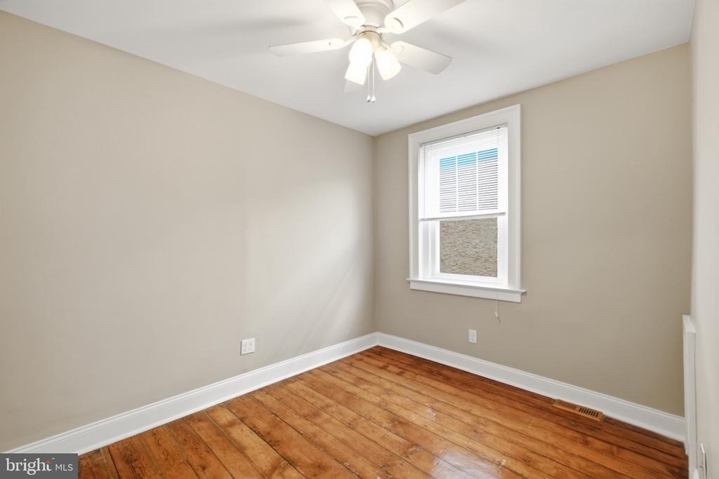 953 N Randolph Street - Photo 9