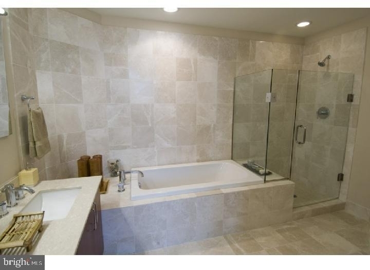 1101 Locust Street - Photo 8