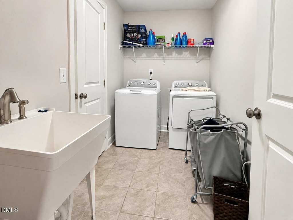 118 Faxton Way - Photo 18