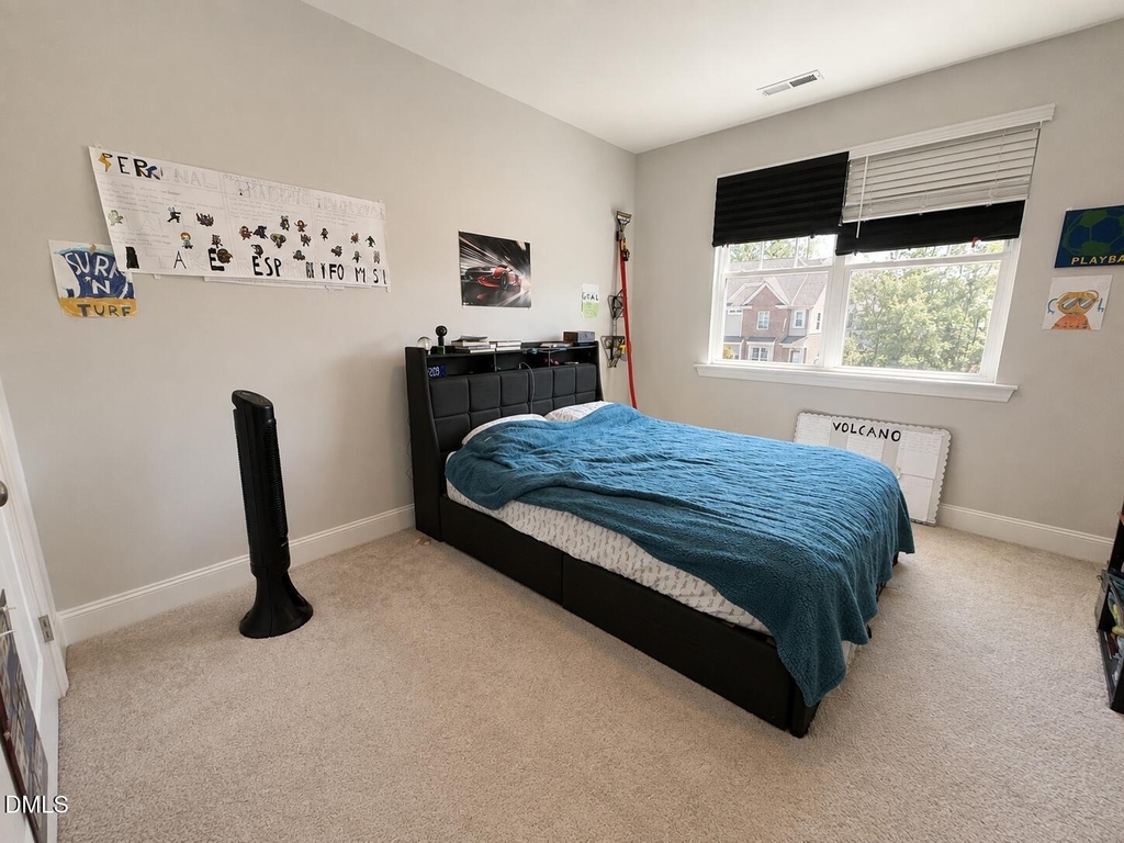 118 Faxton Way - Photo 27