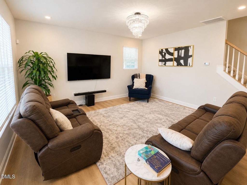 118 Faxton Way - Photo 14