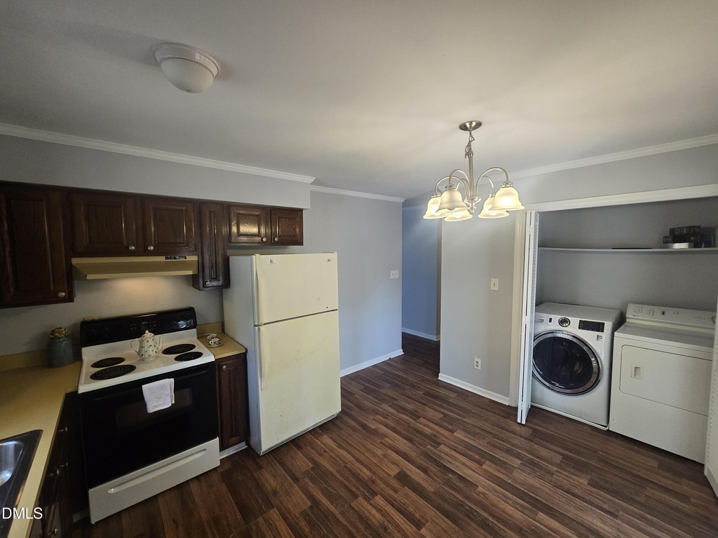 2214 Daley - Photo 6