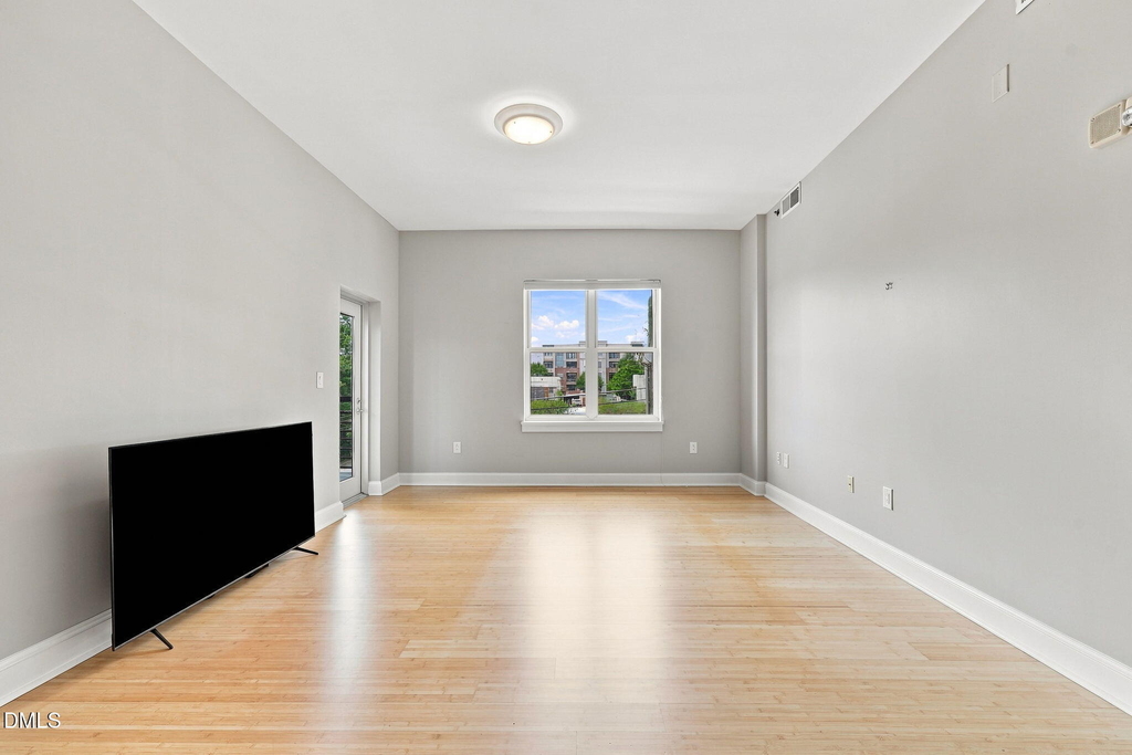 618 N Boylan Avenue - Photo 10