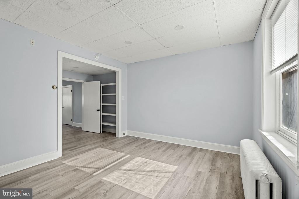 301 Cedar Street - Photo 9