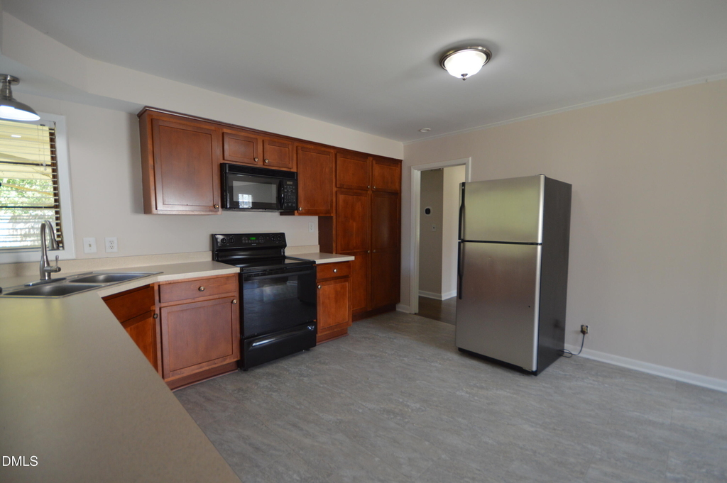 9956 Fanny Brown Road - Photo 11