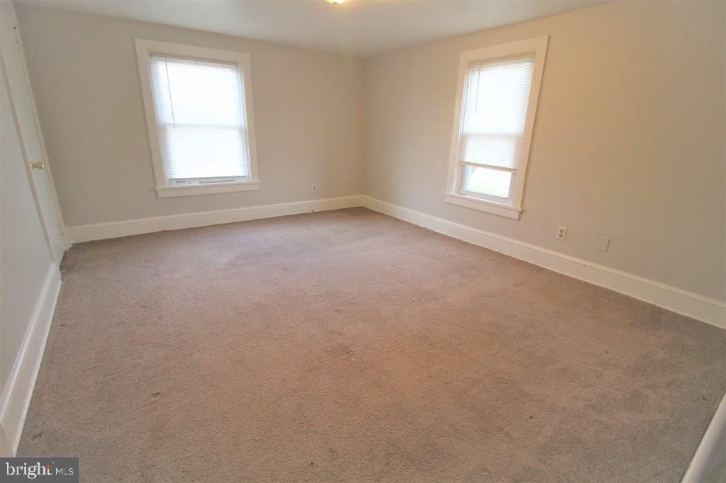 375 Mt Pleasant Road - Photo 6