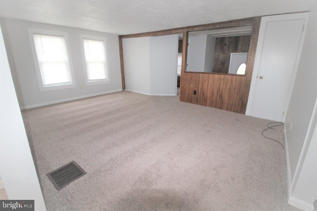 375 Mt Pleasant Road - Photo 3