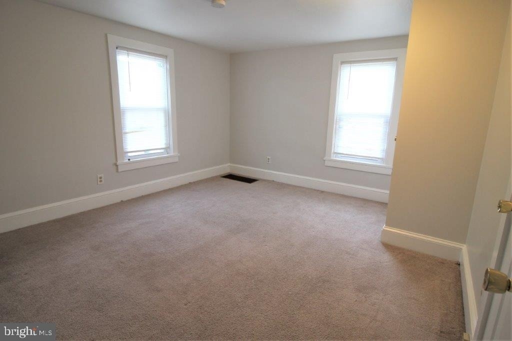 375 Mt Pleasant Road - Photo 7