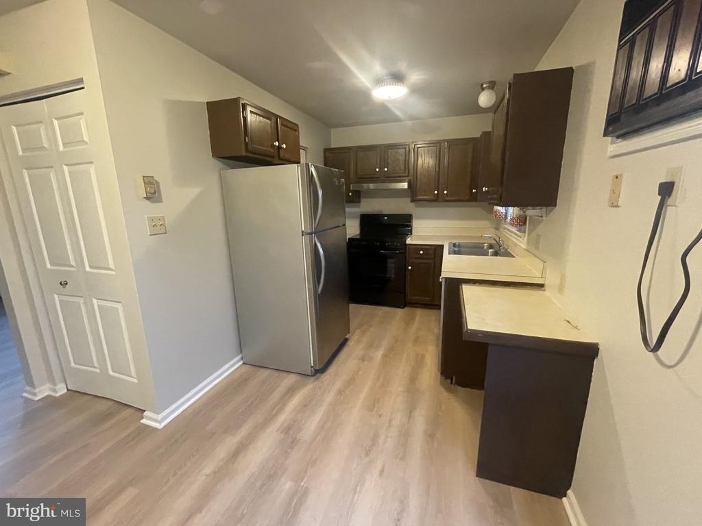 203 Cross Keys Drive - Photo 3