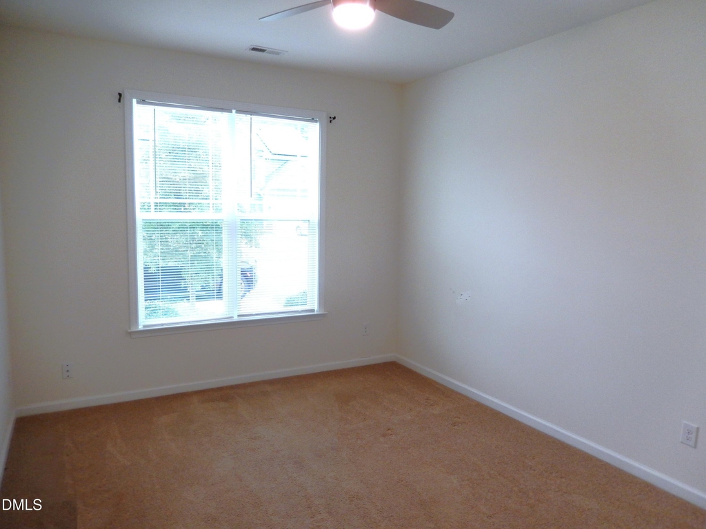 270 Oak Park Boulevard - Photo 19