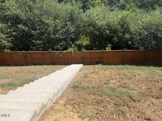 270 Oak Park Boulevard - Photo 2