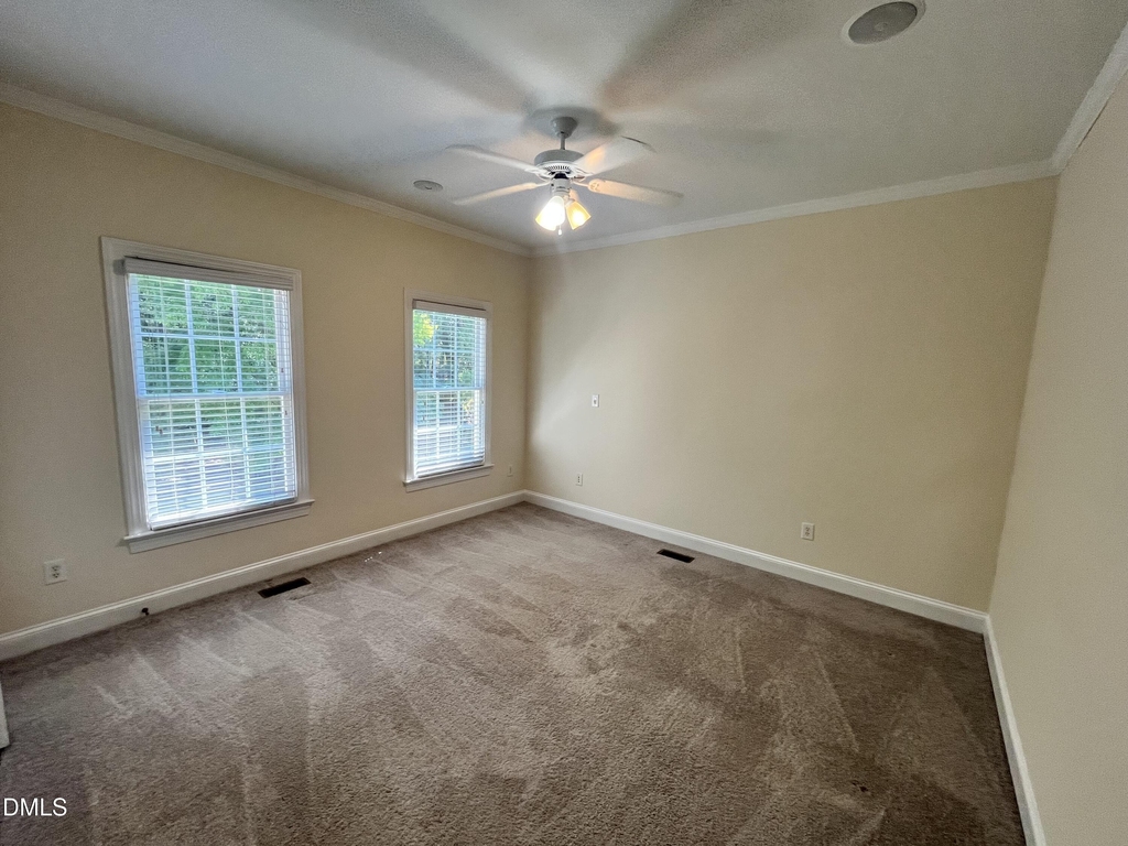 206 Wendover Lane - Photo 19