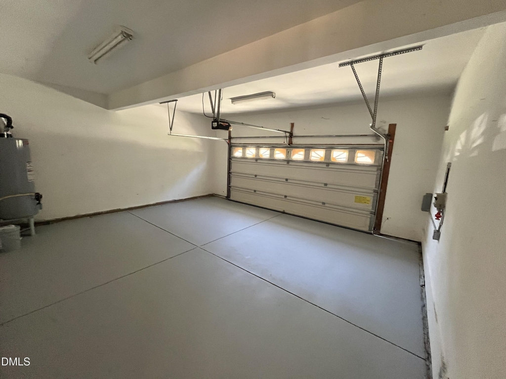 206 Wendover Lane - Photo 16