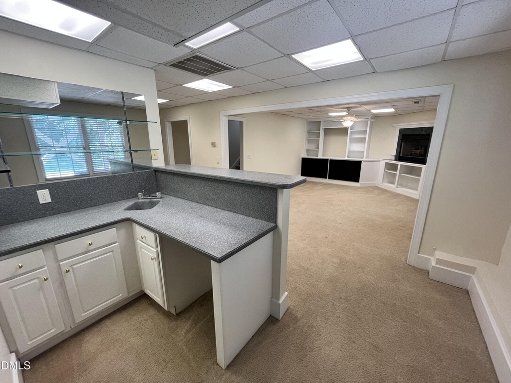 206 Wendover Lane - Photo 24