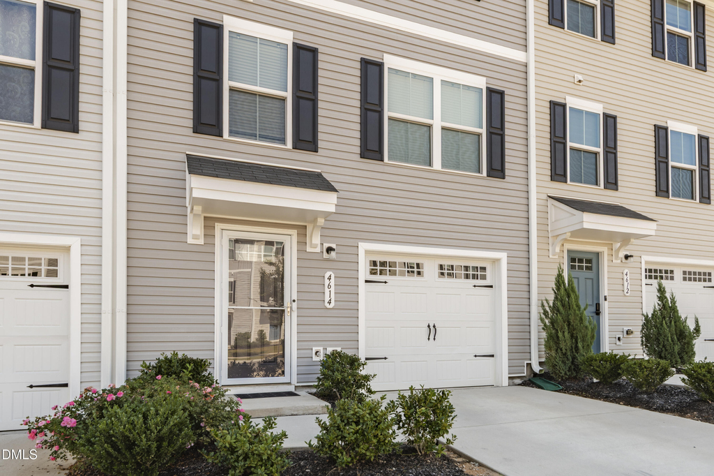 4614 Black Drum Drive - Photo 1