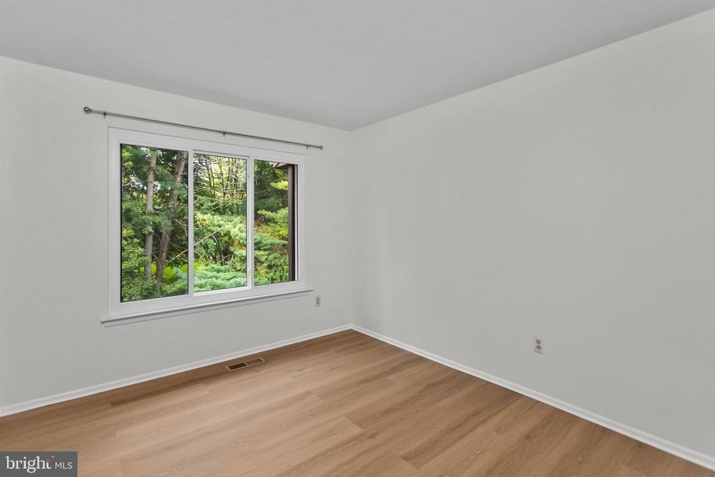 36 Gena Court - Photo 18