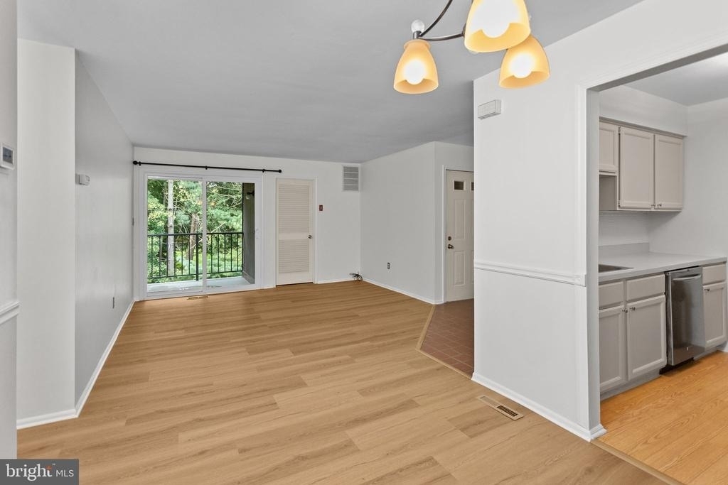 36 Gena Court - Photo 8