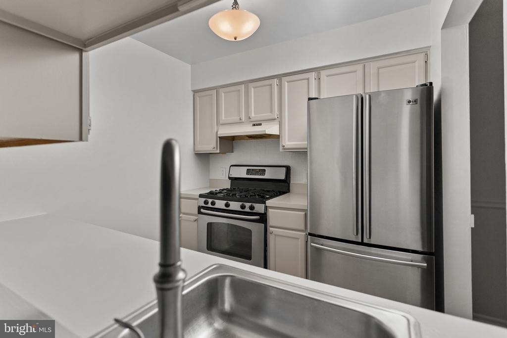 36 Gena Court - Photo 9