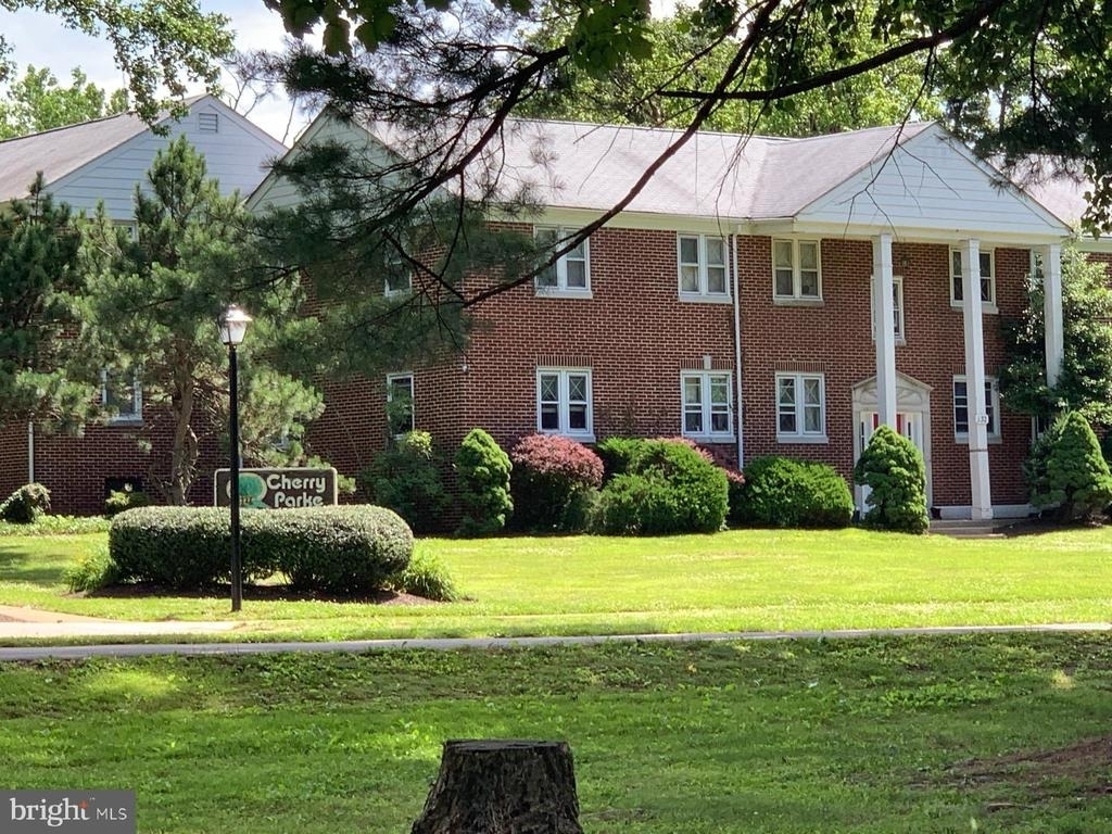 132 Cherry Park - Photo 0