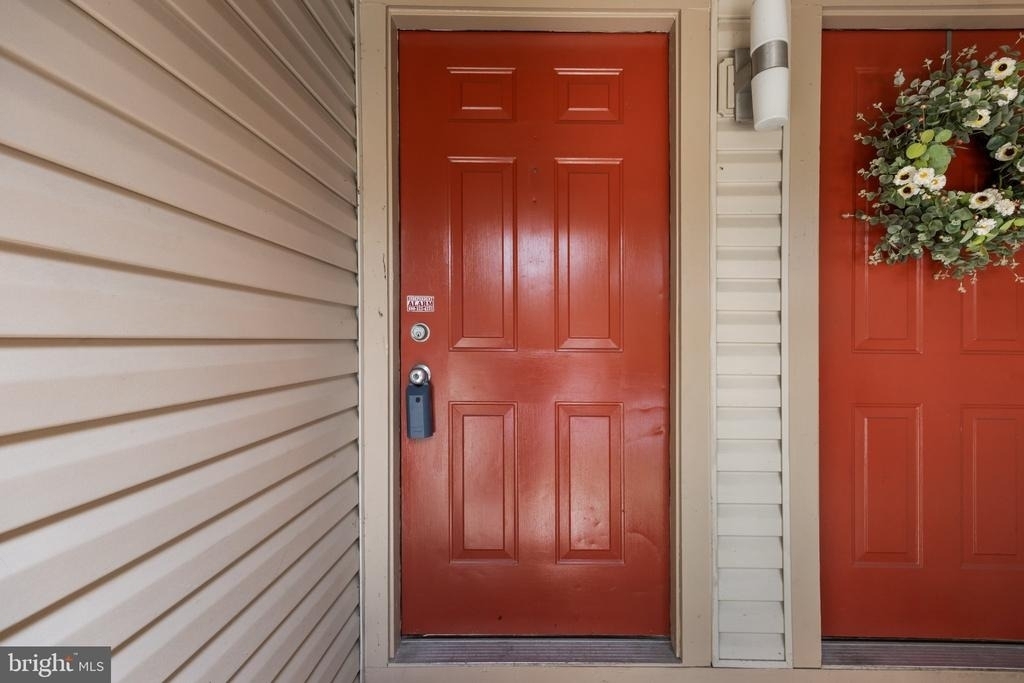 319 Tavistock - Photo 4