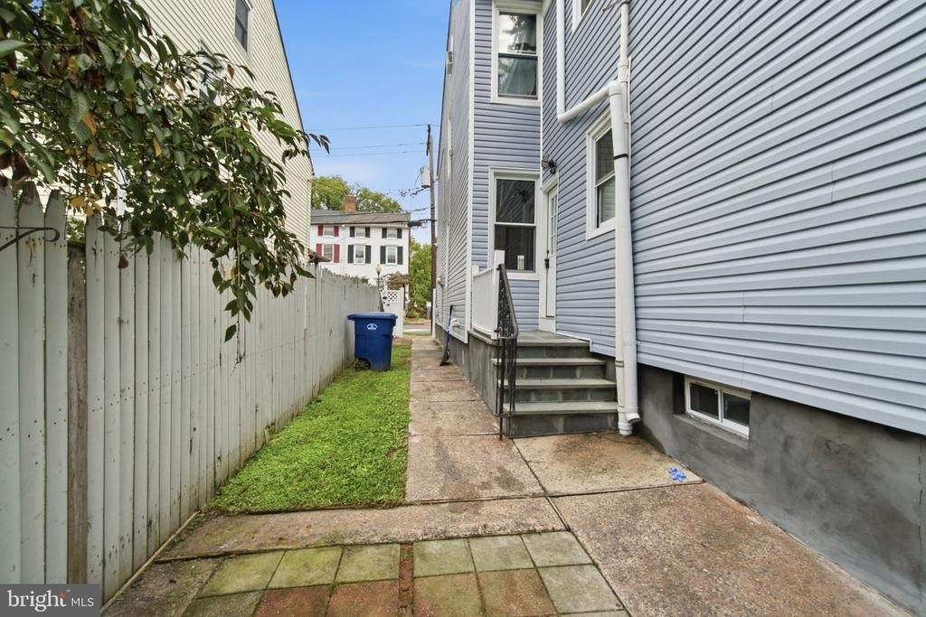 216 Garden Street - Photo 19