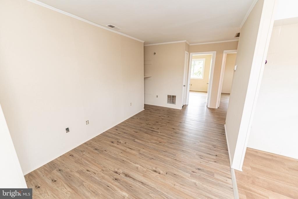 516 Bay Street - Photo 9