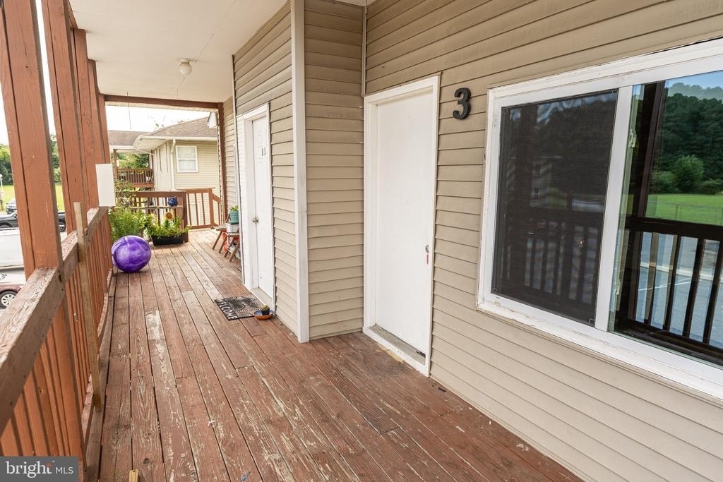 516 Bay Street - Photo 4