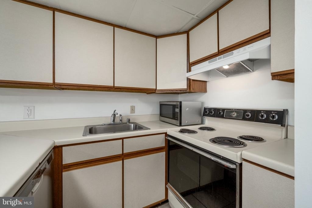 13500 Coastal Highway - Photo 6