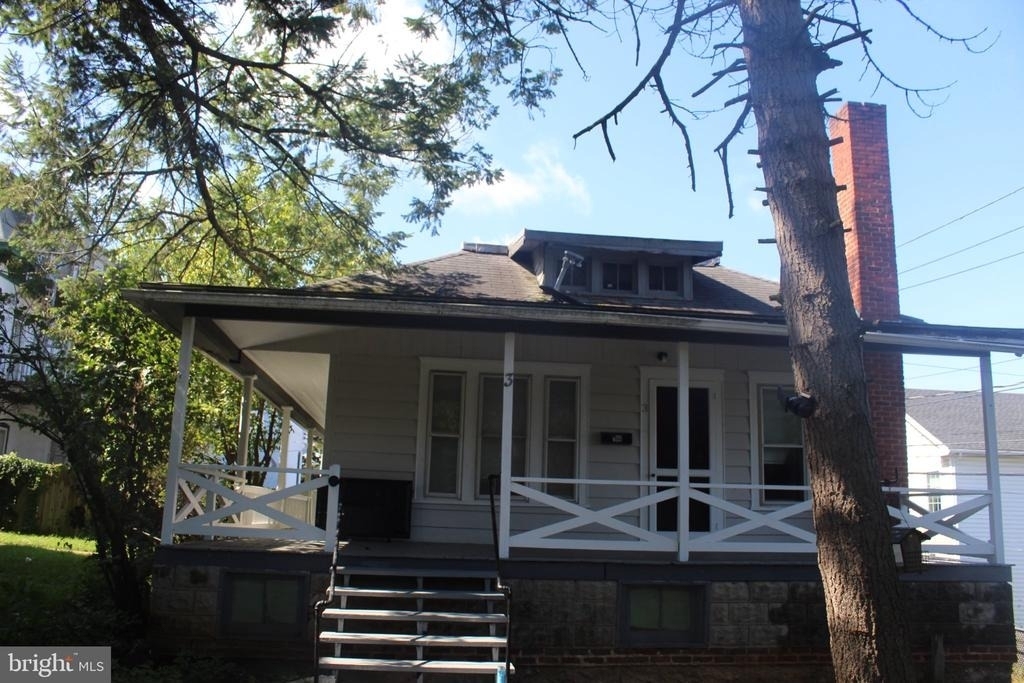 3 W North Avenue - Photo 1