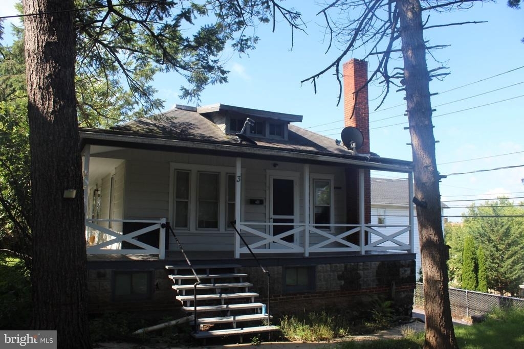 3 W North Avenue - Photo 0