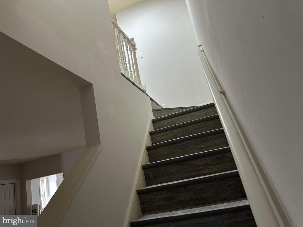 241 Merrbaugh Drive - Photo 12