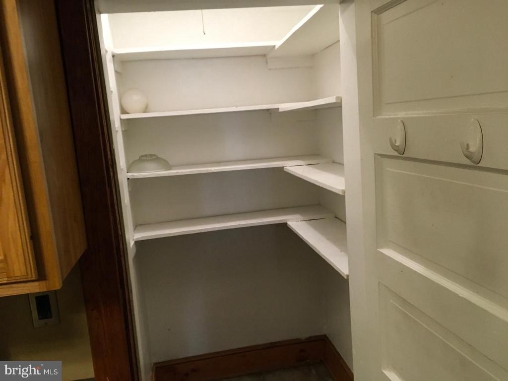 249 Westside Ave - Photo 8