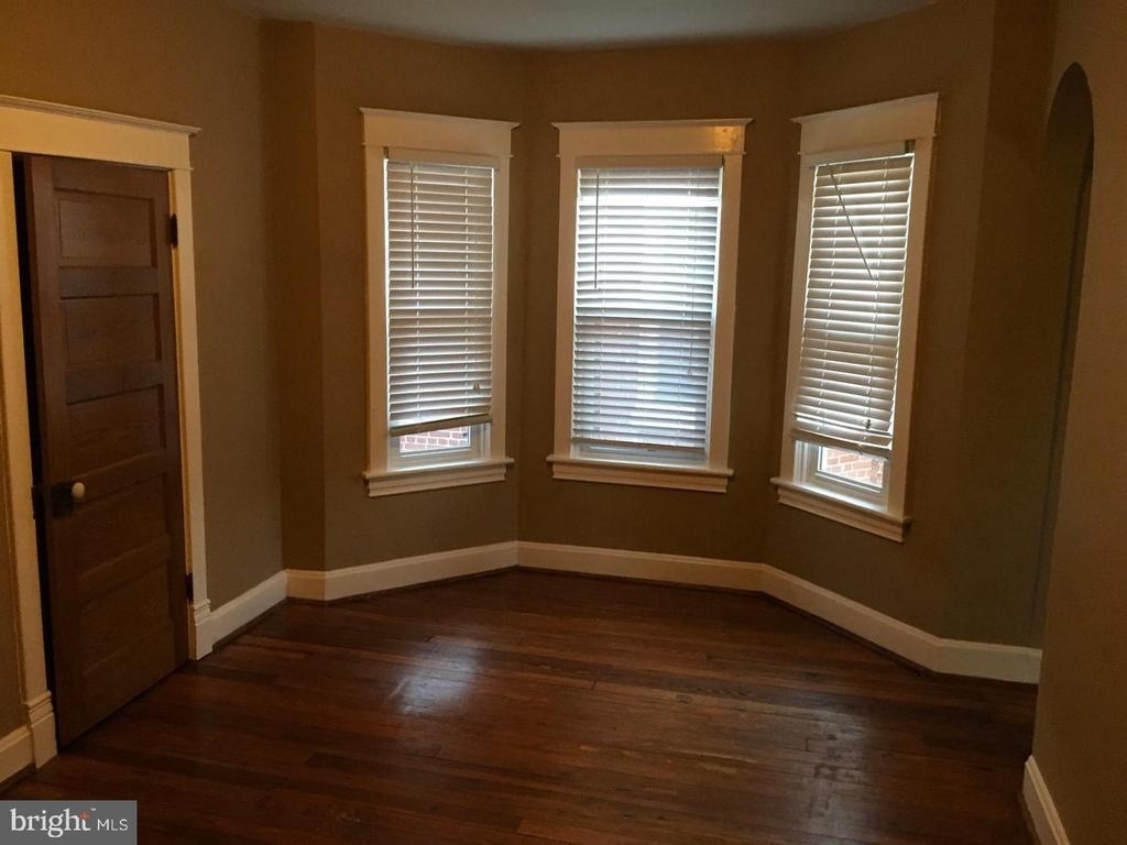 249 Westside Ave - Photo 17