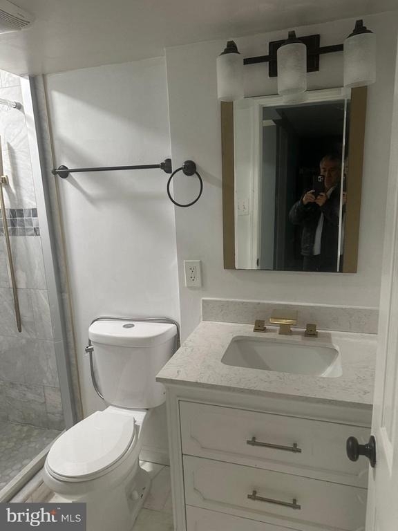 8007 Prince Georges Drive - Photo 15
