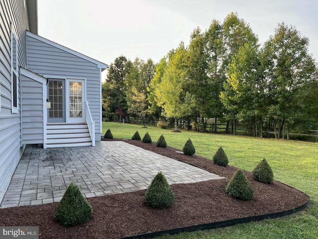 13910 Shannock Lane - Photo 30