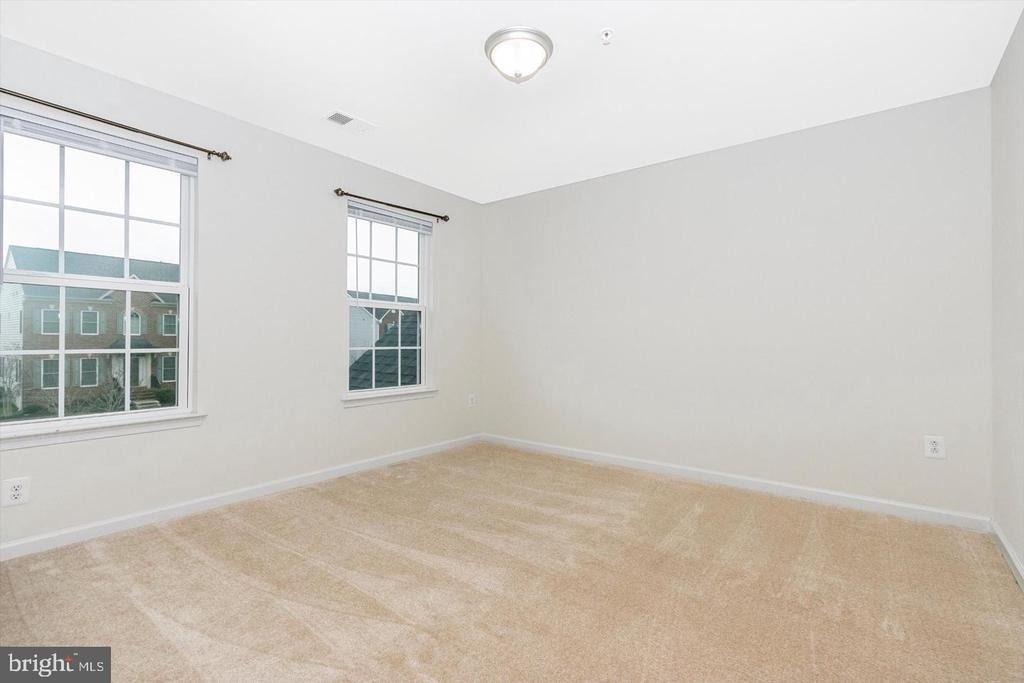 13910 Shannock Lane - Photo 25