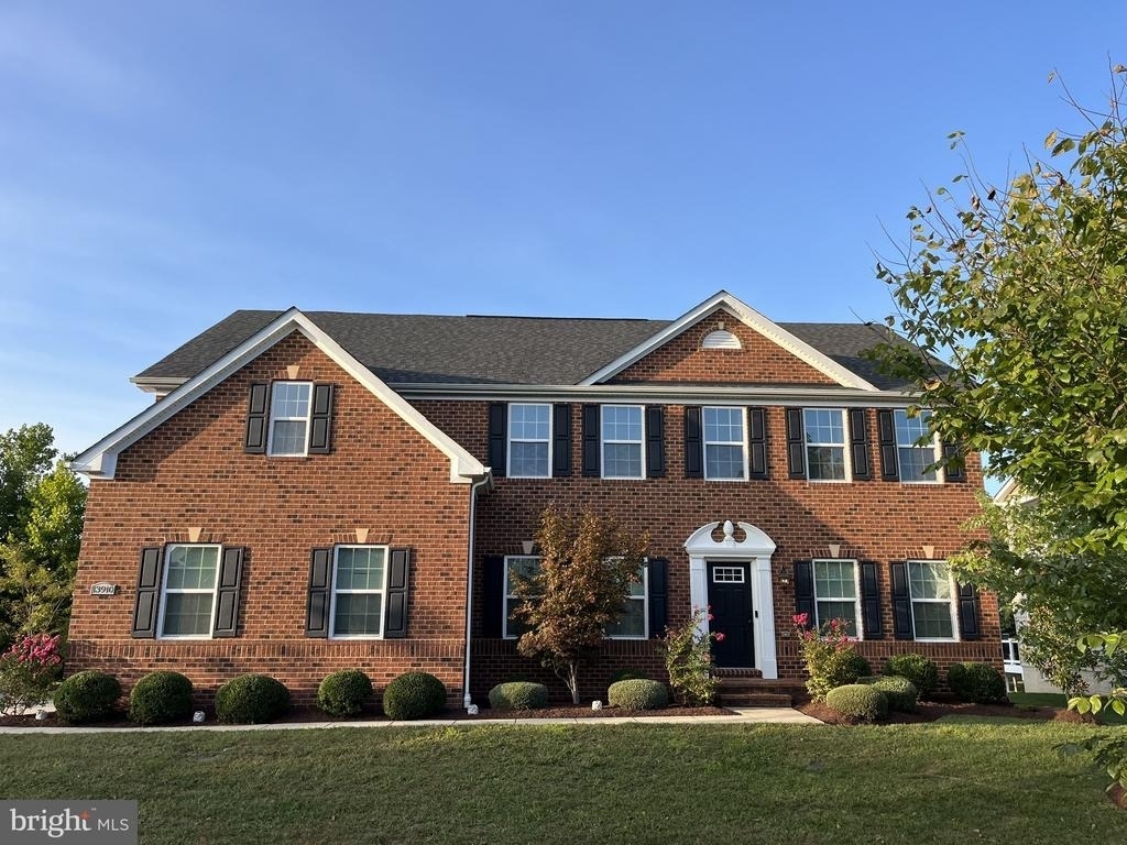 13910 Shannock Lane - Photo 1