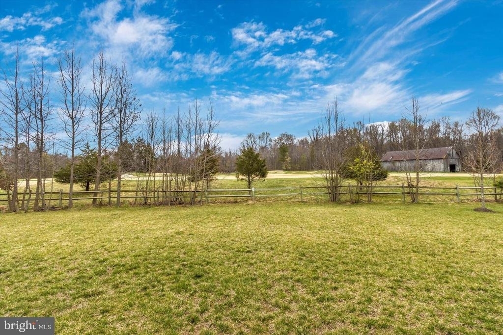 13910 Shannock Lane - Photo 31