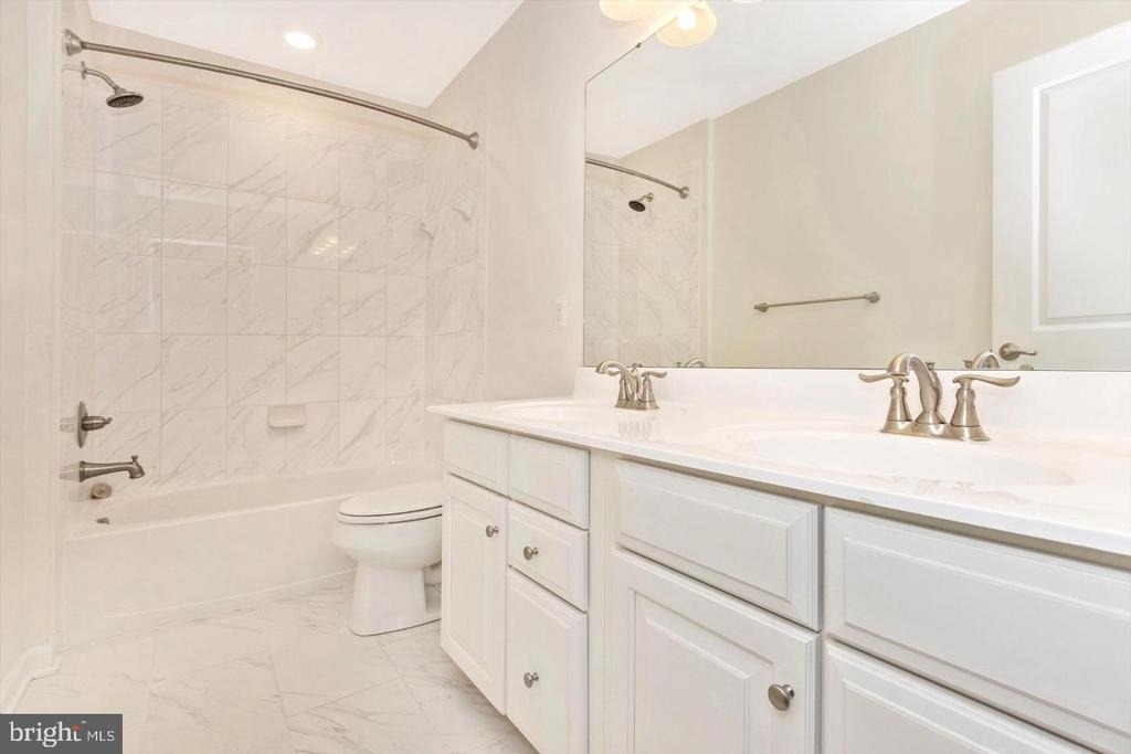 13910 Shannock Lane - Photo 27