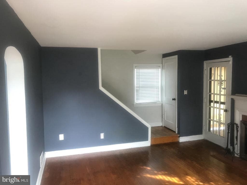 2501 Gaither Street - Photo 2